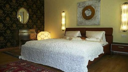 фото отеля Schlosshotel Rosenau