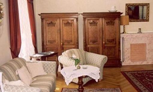 фото отеля Schlosshotel Rosenau