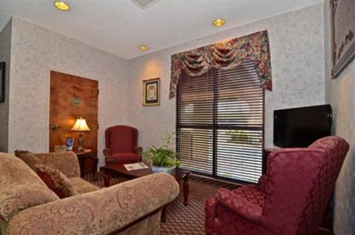 фото отеля Best Western Homeplace Inn