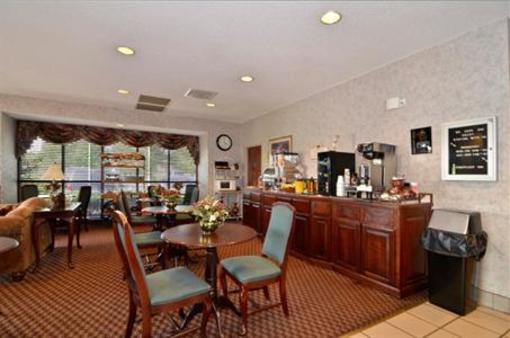 фото отеля Best Western Homeplace Inn