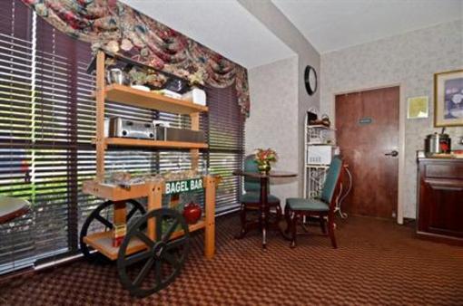фото отеля Best Western Homeplace Inn
