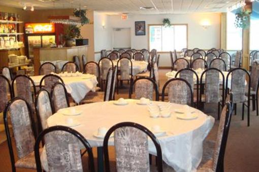 фото отеля Golden Village Inn