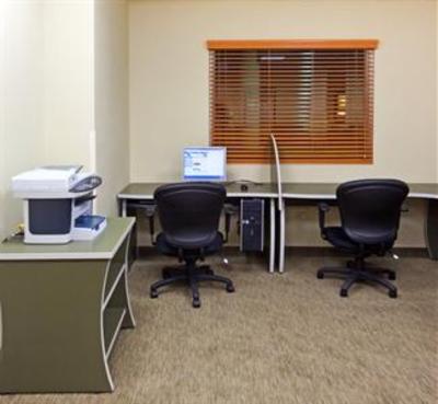 фото отеля Holiday Inn Express Hotel & Suites Monterrey Aeropuerto