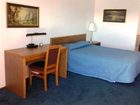 фото отеля Fairdeal Inn