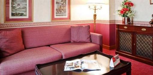 фото отеля Hotel Embassy Bodhgaya