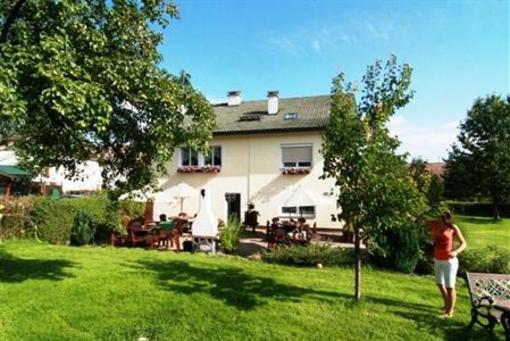 фото отеля Pension Knoll Schörfling am Attersee