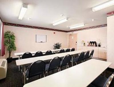 фото отеля Microtel Inn & Suites Modesto Ceres