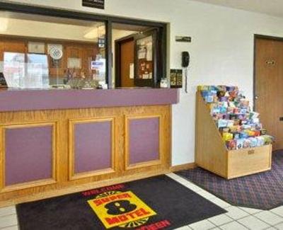 фото отеля Super 8 Aberdeen