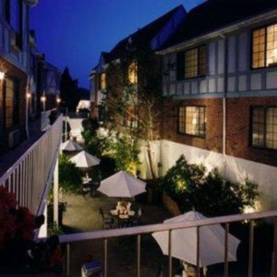 фото отеля Southampton Inn