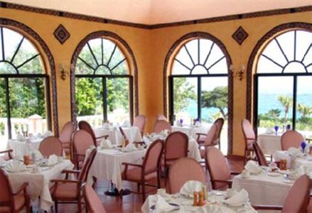 фото отеля Coco Reef Resort Bermuda