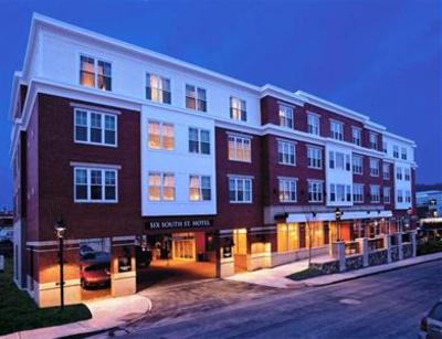 фото отеля Six South St Hotel