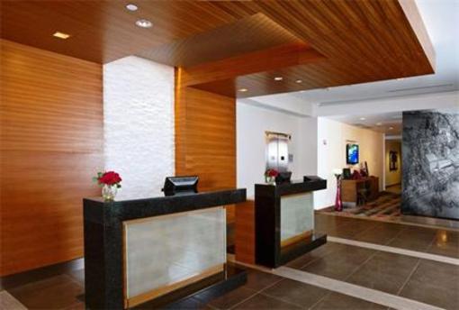 фото отеля Six South St Hotel