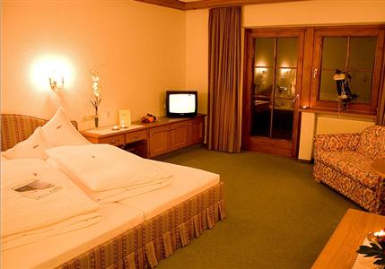 фото отеля Sporthotel Enzian