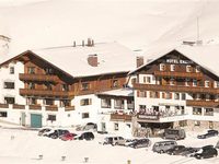 Sporthotel Enzian