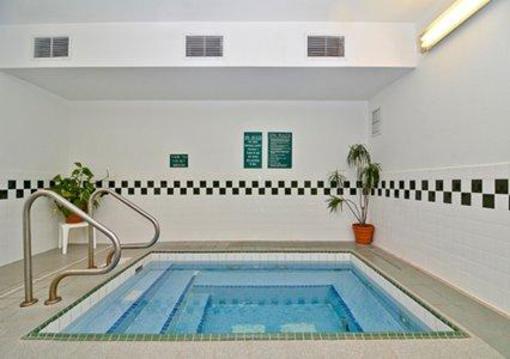 фото отеля Helena Comfort Inn