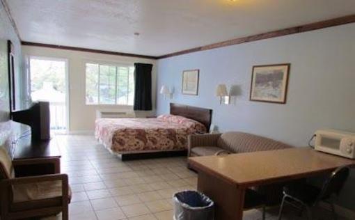фото отеля Sportsman Manor Motel