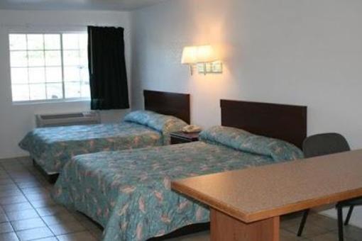 фото отеля Sportsman Manor Motel