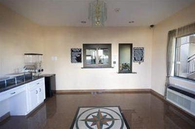 фото отеля Eagle Inn & Suites