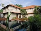 фото отеля Lemon Tree Amarante Beach Resort, Goa
