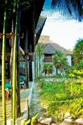 фото отеля Los Lirios Cabanas Hotel Tulum