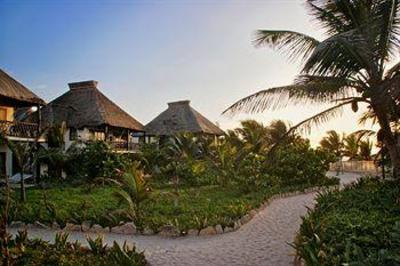 фото отеля Los Lirios Cabanas Hotel Tulum