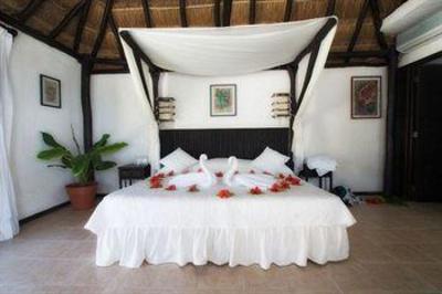 фото отеля Los Lirios Cabanas Hotel Tulum