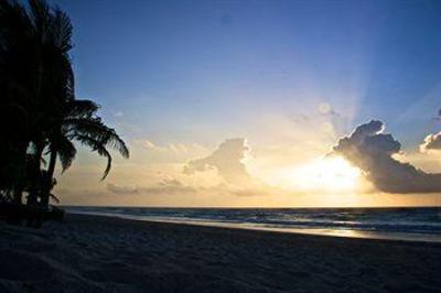 фото отеля Los Lirios Cabanas Hotel Tulum
