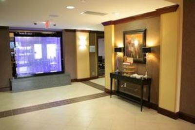 фото отеля Holiday Inn Express Salinas