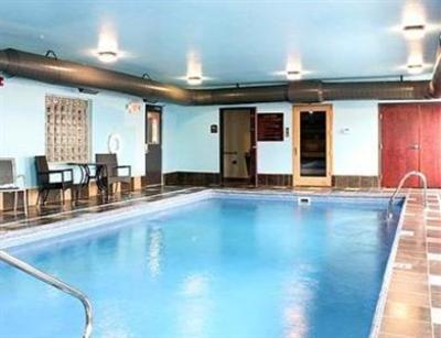 фото отеля Comfort Inn and Suites Melvindale