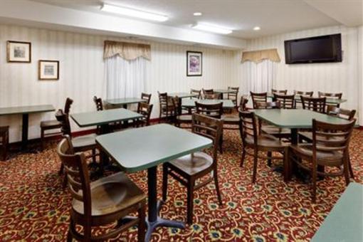 фото отеля Holiday Inn Express Vernon