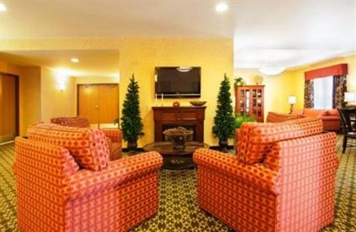 фото отеля Holiday Inn Express Hotel & Suites Iron Mountain