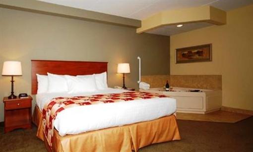 фото отеля AmericInn Lodge & Suites Newton