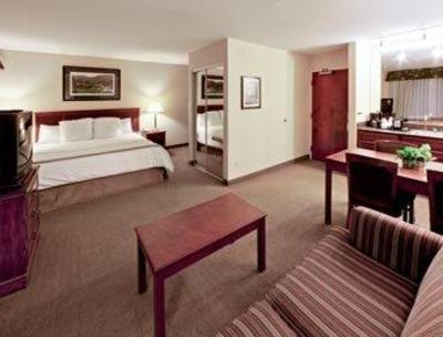 фото отеля Midlane Country Club Hawthorn Suites Wadsworth