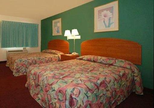 фото отеля Rodeway Inn near Ft. Sam Houston