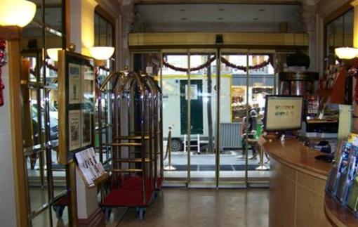 фото отеля Hotel Royal Elysees