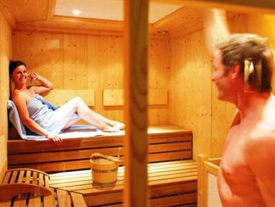 фото отеля Hotel Sportiv-Hotel Mittagskogel Sankt Leonhard im Pitztal