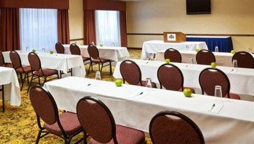 фото отеля Country Inn & Suites - Des Moines West