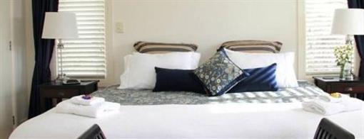 фото отеля The Consulate Luxury Bed & Breakfast