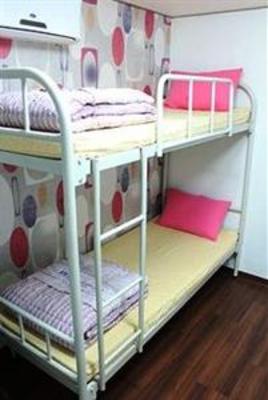 фото отеля Banana Backpackers Guesthouse Seoul