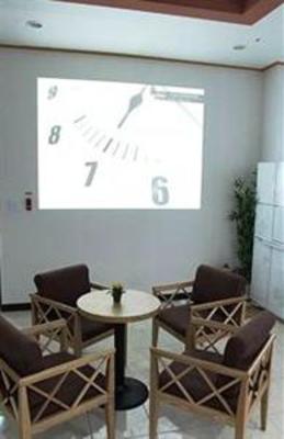 фото отеля Banana Backpackers Guesthouse Seoul