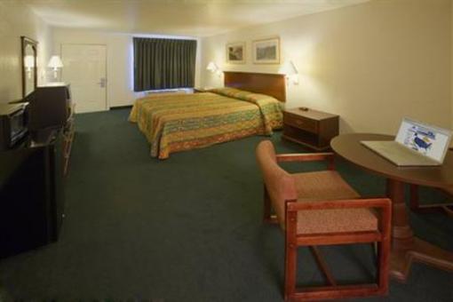 фото отеля Americas Best Value Inn - Medical Center