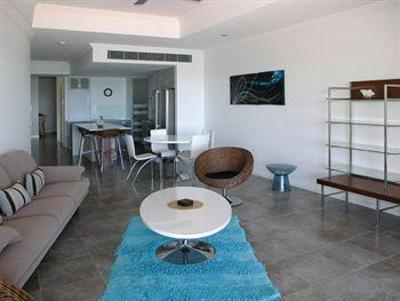 фото отеля Island Views Apartments Cairns