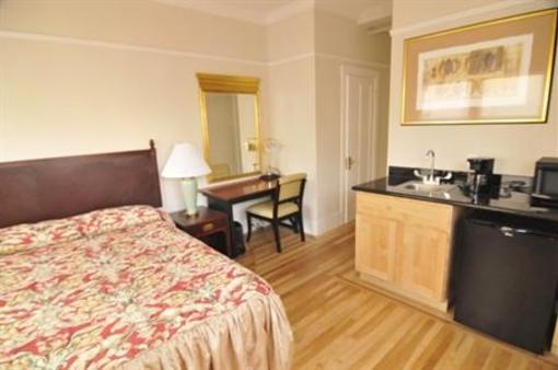 фото отеля Americas Best Value Inn & Suites Union Square