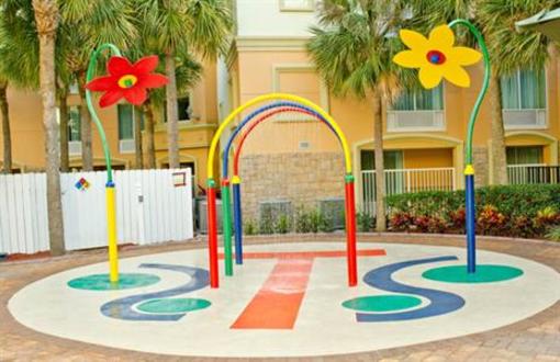 фото отеля Holiday Inn Resort Lake Buena Vista