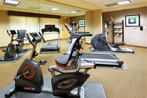 фото отеля Holiday Inn Express Hotel & Suites Fresno Northwest-Herndon