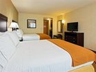 фото отеля Holiday Inn Express Hotel & Suites Fresno Northwest-Herndon