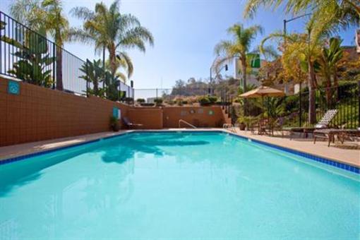 фото отеля Holiday Inn San Diego - Mission Valley