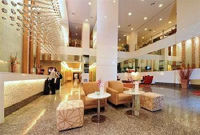 фото отеля Grand Borneo Hotel