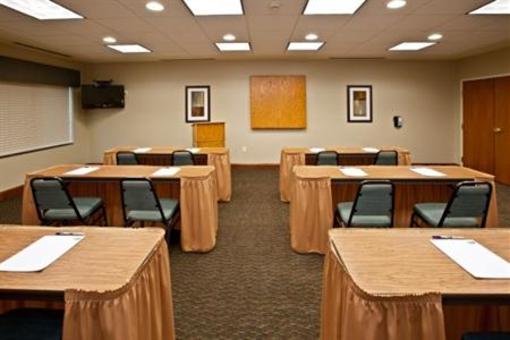 фото отеля Holiday Inn Express Hotel & Suites Ripley