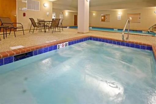 фото отеля Holiday Inn Express Hotel & Suites Ripley